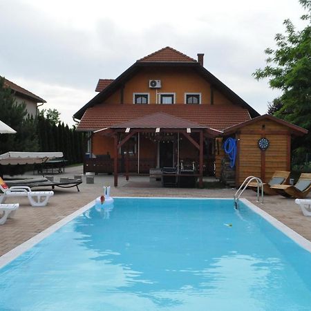 Villa Lifestyle Balaton à Siófok Extérieur photo